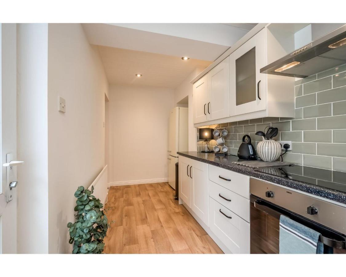 Central Belfast Apartments Belfast Work-Rest-Play R&R Exterior foto